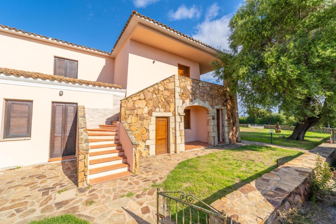 Iss Travel, Pedra Rosa 2 Bedroom With Private Terrace And Air Conditioning